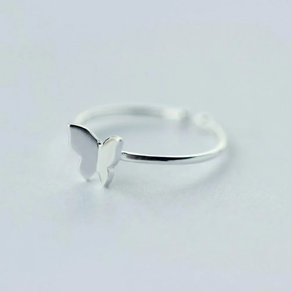 NWOT Dainty Silver Butterfly Ring
